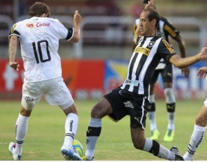 Botafogo empata com o Resende e deixa torcedores decepcionados na estreia