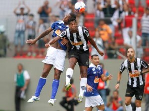Cruzeiro e Atlético-MG não saem do zero no Independência Cruzeiro e Atlético-MG não saem do zero no Independência
