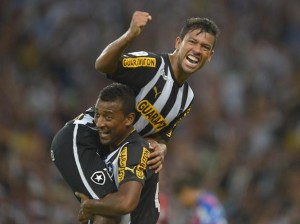 Botafogo goleia o Deportivo Quito e segue para a fase de grupo da Libertadores