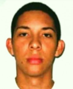 Polícia do Rio faz divulgação de cartaz o rosto de Caio Silva de Souza