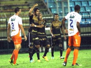 Botafogo leva susto reage no fim e vence Duque de Caxias em Volta Redonda Botafogo leva susto reage no fim e vence Duque de Caxias em Volta Redonda