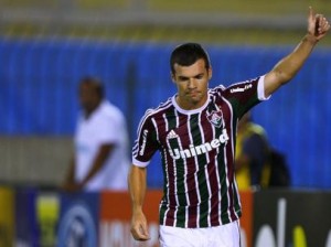 Fluminense sai atrás, mas vira sobre o Audax