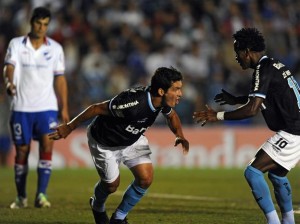 Grêmio vence o Nacional na sua estreia pelo Grupo 6 da Libertadores em Montevidéu 