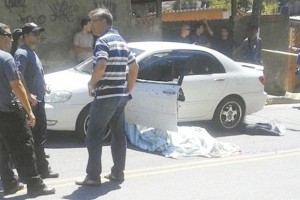 Polícia investiga participação de traficantes e milicianos na morte de PM com 50 disparos