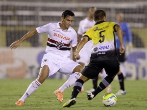 São Paulo sai na frente, mas deixa a vitória escapar em São Bernardo do Campo