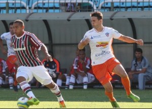 Fluminense sai perdendo, mas empate contra o Duque de Caxias com um a menos