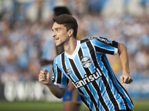 Grêmio vence Pelotas em Novo Hamburgo e encerra 1ª fase na ponta