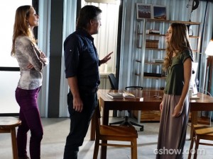 LC e Angelique dão desafio a Lili (Foto: Além do Horizonte/TV Globo)