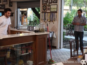 Ronaldo fica surpreso com o desempenho exemplar de Martin (Foto: Carol Caminha / TV Globo)