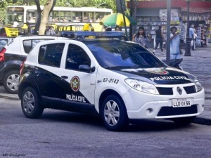 Operação da Polícia Civil no Rio para prender 16 suspeitos de estelionato