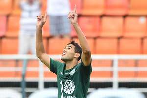 Palmeiras vence de virada o Criciúma fora de casa Palmeiras vence de virada o Criciúma fora de casa