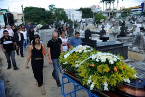 Sepultamento do Coronel Malhães, no Rio de Janeiro