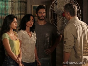 Kléber se desculpa com Berenice (Foto: Fábio Rocha/TV Globo)