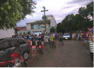 Casal é encontrado morto dentro da própria residência em Aperibé