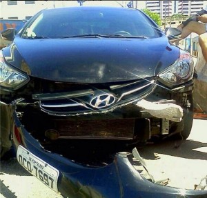 Lutador brasileiro sofre acidente de carro antes do combate do UFC São Paulo