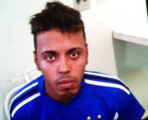 Jovem é preso após assaltar posto de combustível em Santo Antônio de Pádua