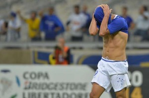 Cruzeiro empata e é eliminado pelo San Lorenzo dentro do Mineirão