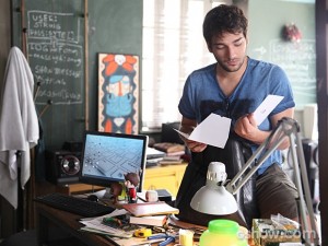 Davi pensa na possibilidade de investimento e decide ir à inauguração (Foto: Pedro Curi / TV Globo)