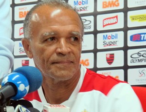 Ney Franco assume o Flamengo no lugar de Jayme de Almeida