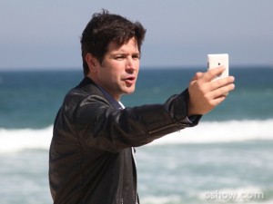 Jonas interrompe programação da Parker TV e dá recado aos jovens (Foto: Carol Caminha/TV Globo)