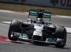 Hamilton faz a pole position para o GP de F1 na Espanha