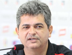 Ney Franco assume o Flamengo no lugar de Jayme de Almeida