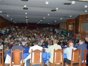 Polícia de 5 estados vão paralisar atendimento nesta quarta-feira (21/05) Polícia de 5 estados vão paralisar atendimento nesta quarta-feira (21/05)