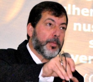 Pr. Josué Ebenézer de Souza Soares