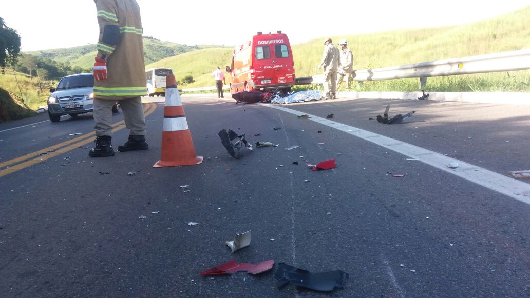 Motociclista morre e outro fica ferido em acidente na BR-356, em Itaperuna,  no RJ, Norte Fluminense